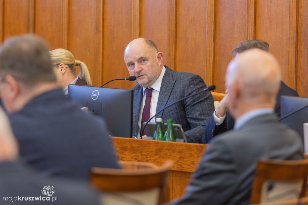 Sesja sejmiku województwa. Jakie decyzje podjęto? [FOTO]