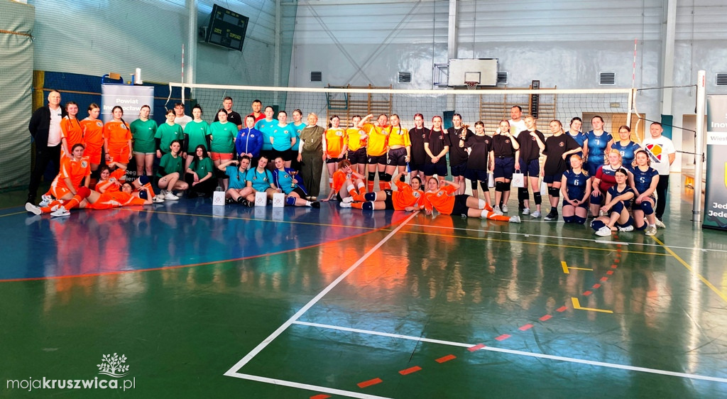Ogólnopolski Turniej Siatkówki Dziewcząt 2025 w Kruszwicy [ZDJĘCIA]