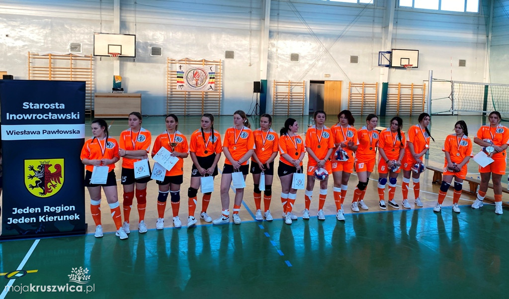 Ogólnopolski Turniej Siatkówki Dziewcząt 2025 w Kruszwicy [ZDJĘCIA]
