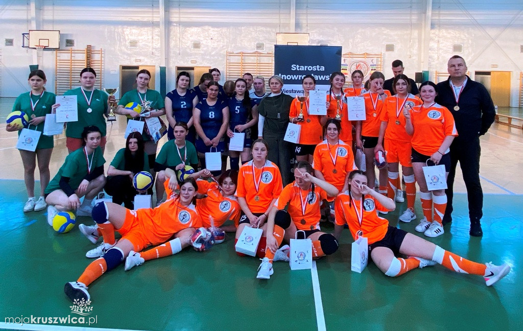 Ogólnopolski Turniej Siatkówki Dziewcząt 2025 w Kruszwicy [ZDJĘCIA]