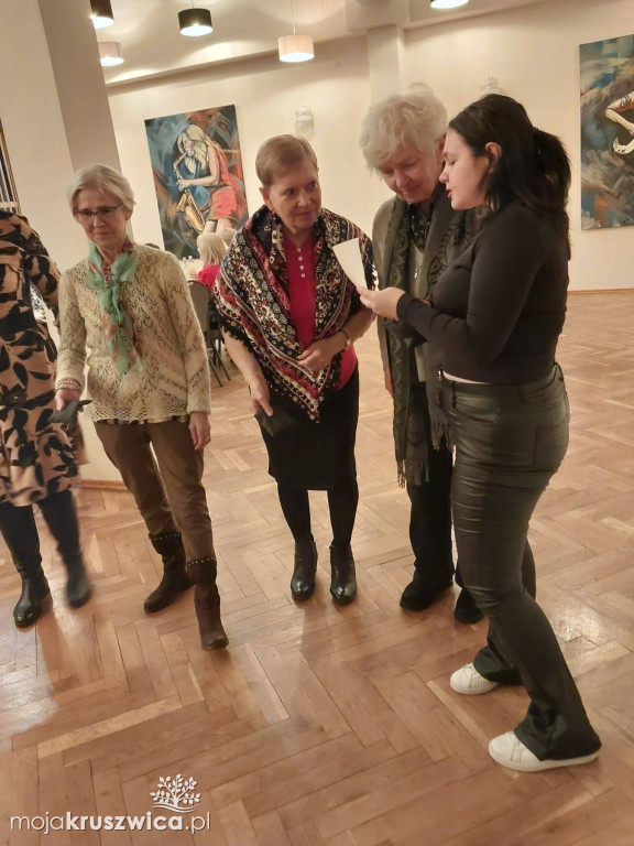 Stowarzyszenie UTW w Kruszwicy na zabawie andrzejkowej [VIDEO]