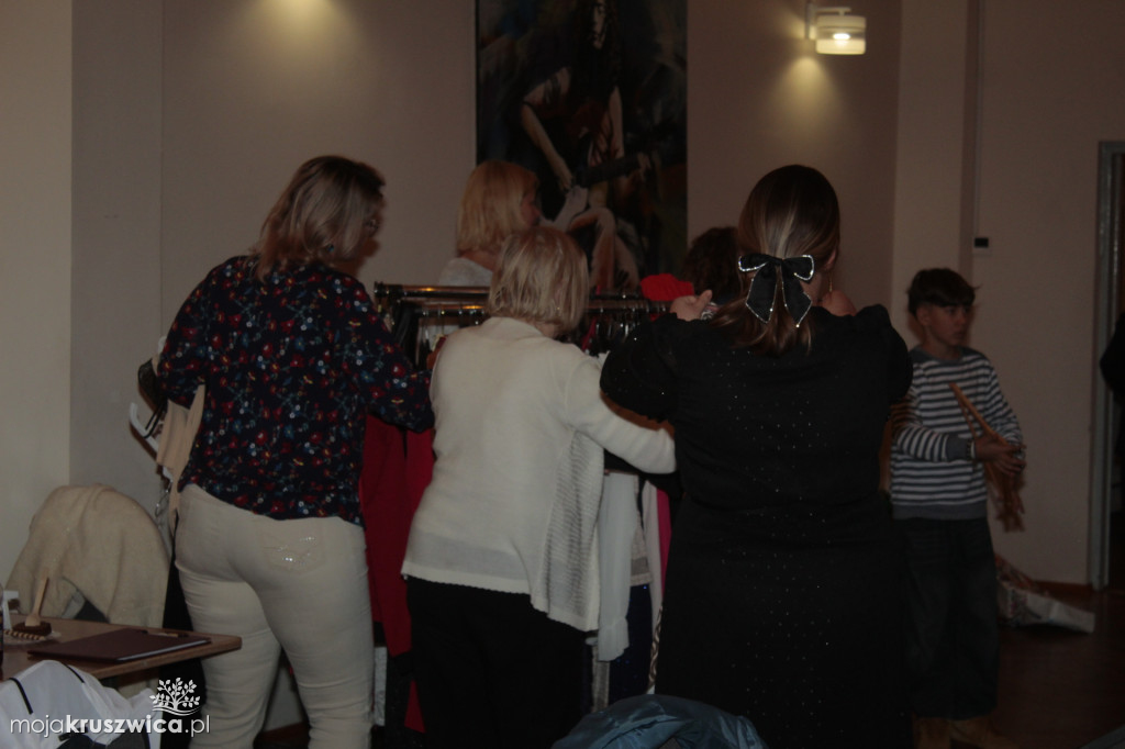 Odzieżowe fantazje na Zagoplu. Restylizacja z Anną Jarębską [FOTORELACJA]