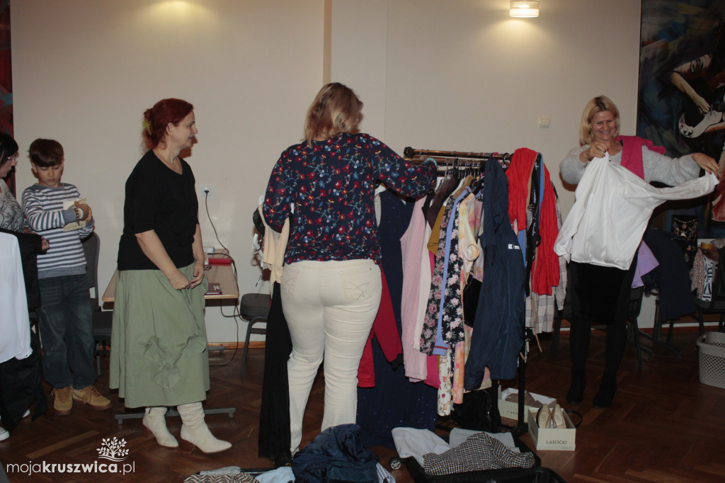 Odzieżowe fantazje na Zagoplu. Restylizacja z Anną Jarębską [FOTORELACJA]