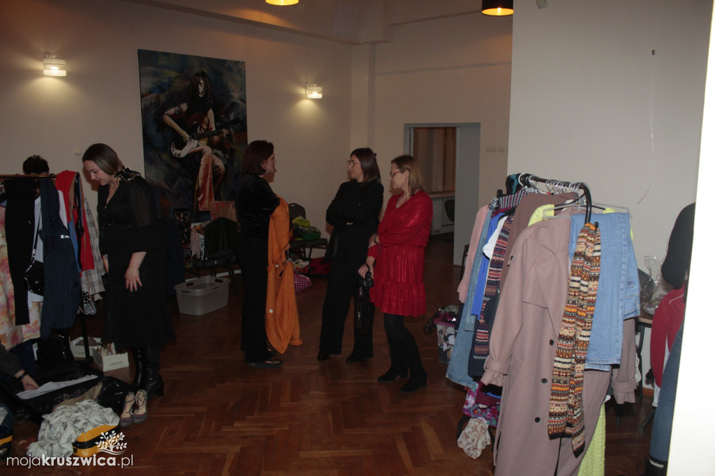 Odzieżowe fantazje na Zagoplu. Restylizacja z Anną Jarębską [FOTORELACJA]