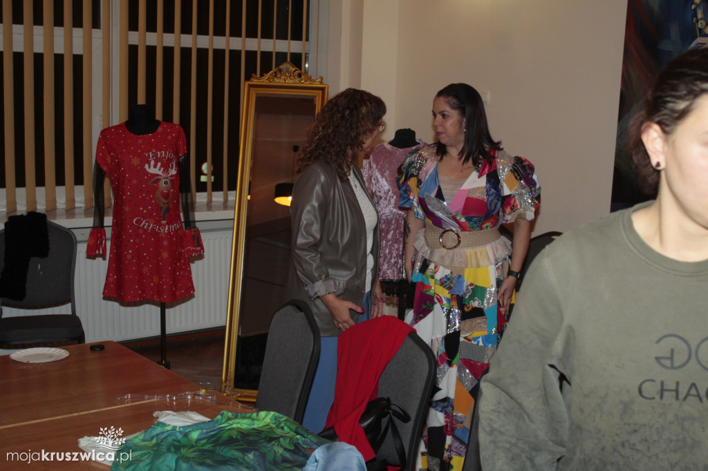 Odzieżowe fantazje na Zagoplu. Restylizacja z Anną Jarębską [FOTORELACJA]