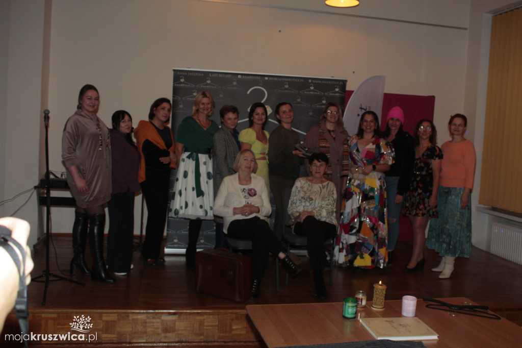 Odzieżowe fantazje na Zagoplu. Restylizacja z Anną Jarębską [FOTORELACJA]