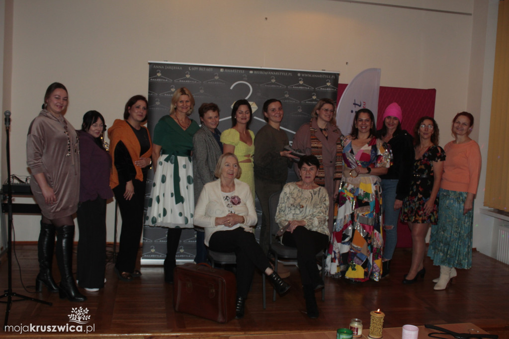 Odzieżowe fantazje na Zagoplu. Restylizacja z Anną Jarębską [FOTORELACJA]