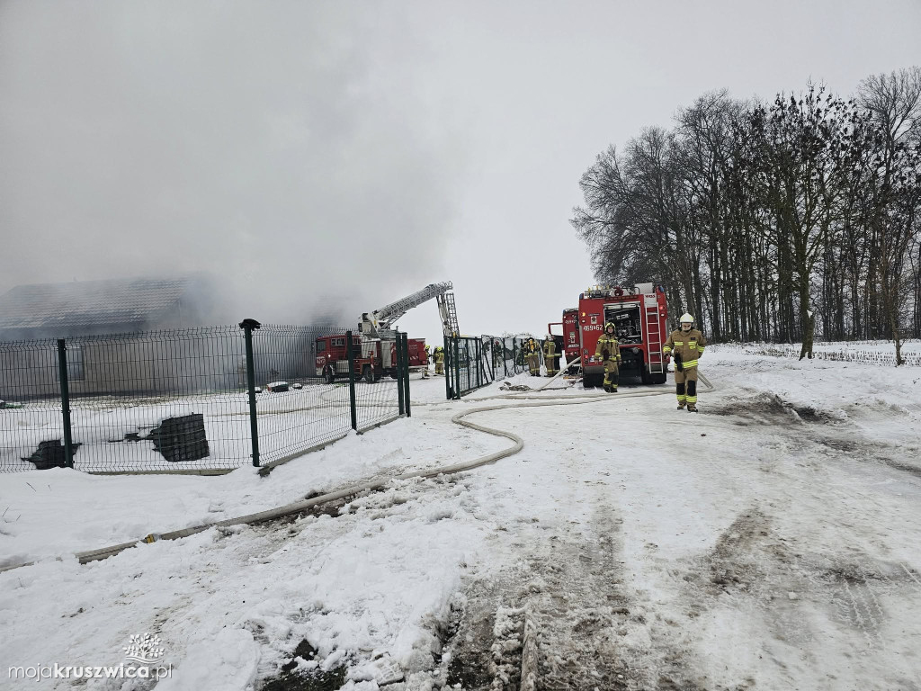 Trwa akcja i pomoc dla pogorzelców w miejscowości Sukowy [SZCZEGÓŁY]