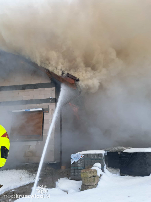 Trwa akcja i pomoc dla pogorzelców w miejscowości Sukowy [SZCZEGÓŁY]