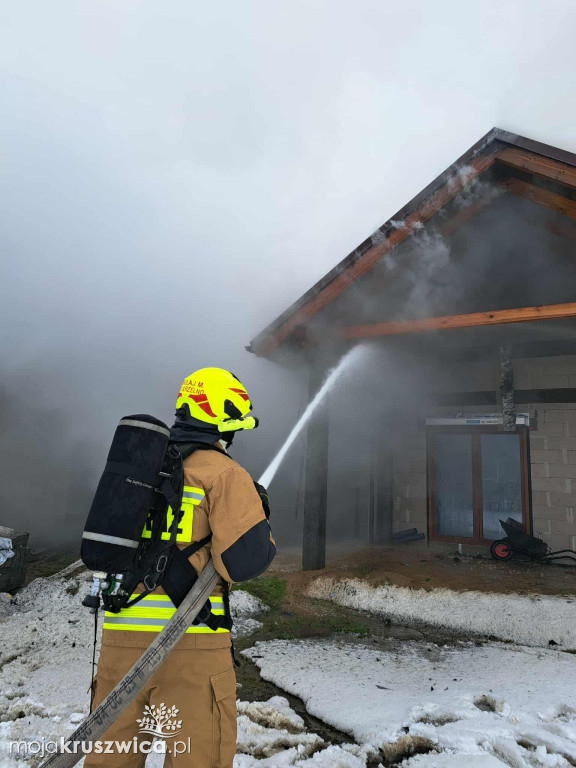 Trwa akcja i pomoc dla pogorzelców w miejscowości Sukowy [SZCZEGÓŁY]