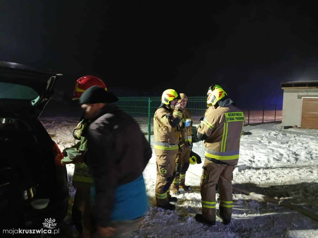 Trwa akcja i pomoc dla pogorzelców w miejscowości Sukowy [SZCZEGÓŁY]