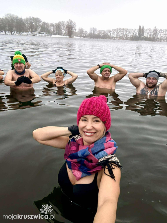 Andrzejkowe morsowanie Kruszwickiego Klubu Morsów