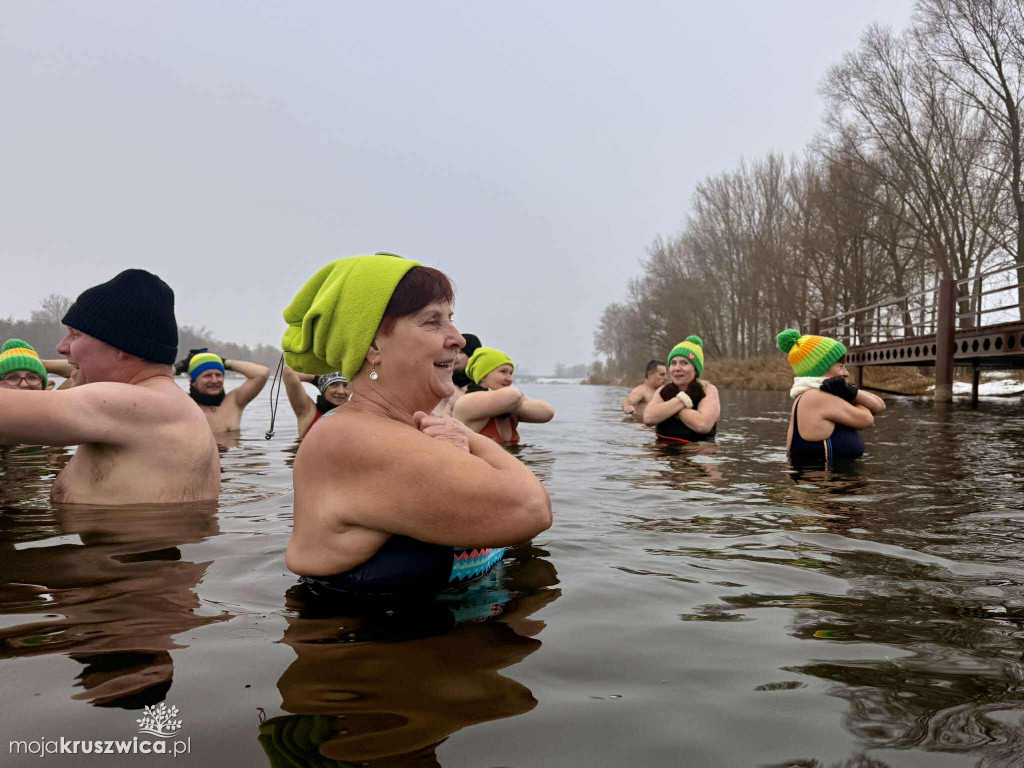 Andrzejkowe morsowanie Kruszwickiego Klubu Morsów
