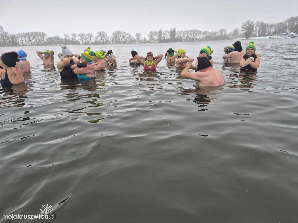 Andrzejkowe morsowanie Kruszwickiego Klubu Morsów