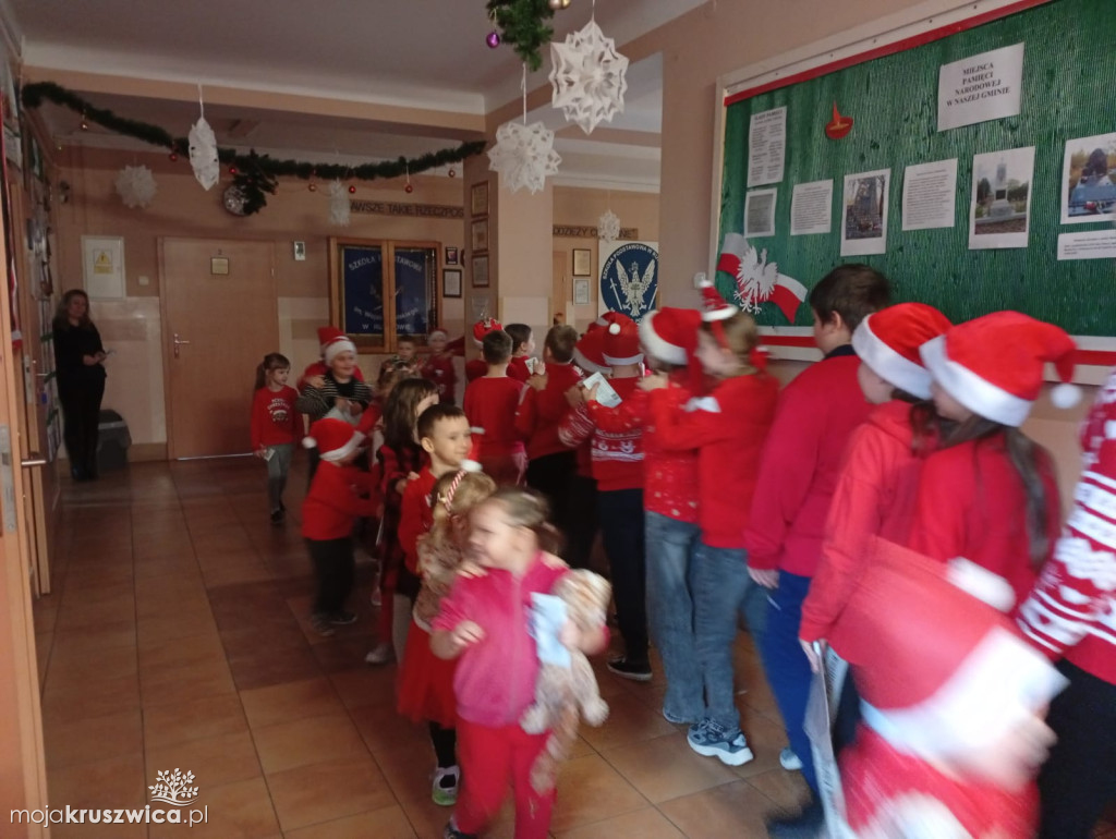 Rusinowo: Szkoła niczym wioska św. Mikołaja [ZDJĘCIA]