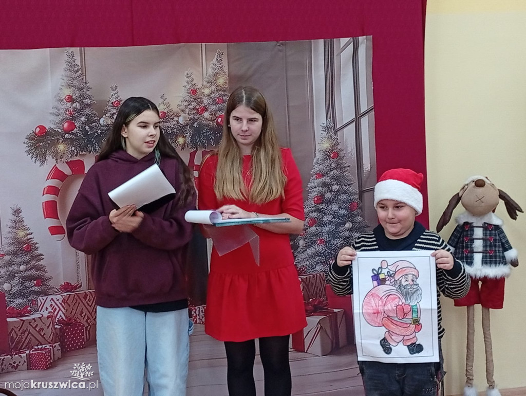 Rusinowo: Szkoła niczym wioska św. Mikołaja [ZDJĘCIA]