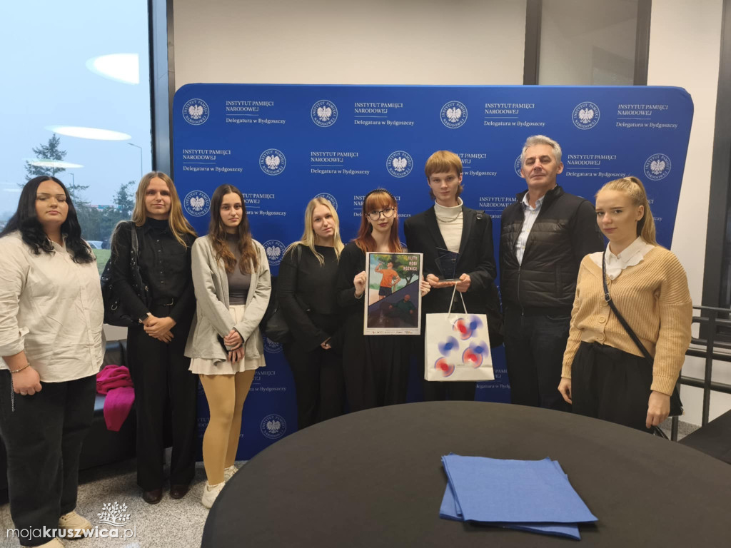 Szymon Migdalski z wyróżnieniem w konkursie „Plakat! Akcja! Reakcja!”