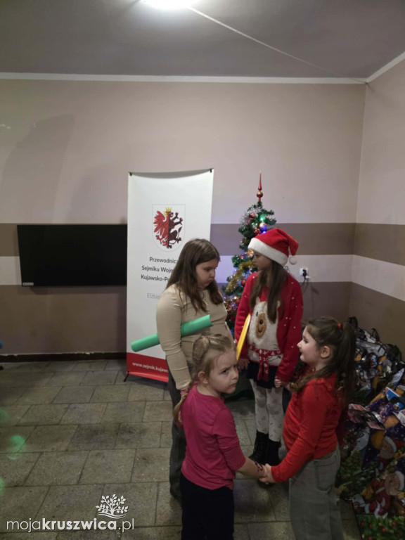 Mikołajki w Paprosach Skotnikach. Za nami wspólne świętowanie [FOTO]