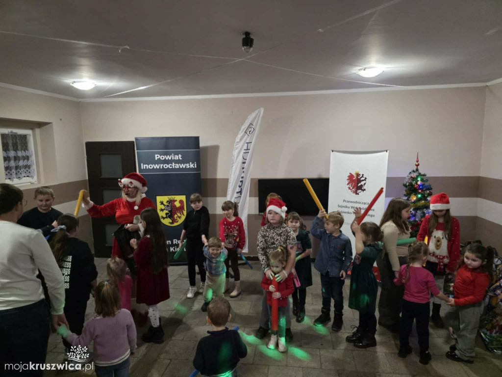 Mikołajki w Paprosach Skotnikach. Za nami wspólne świętowanie [FOTO]