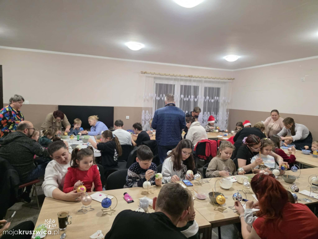 Mikołajki w Paprosach Skotnikach. Za nami wspólne świętowanie [FOTO]