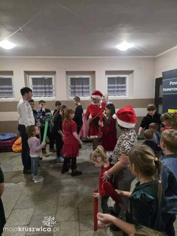 Mikołajki w Paprosach Skotnikach. Za nami wspólne świętowanie [FOTO]