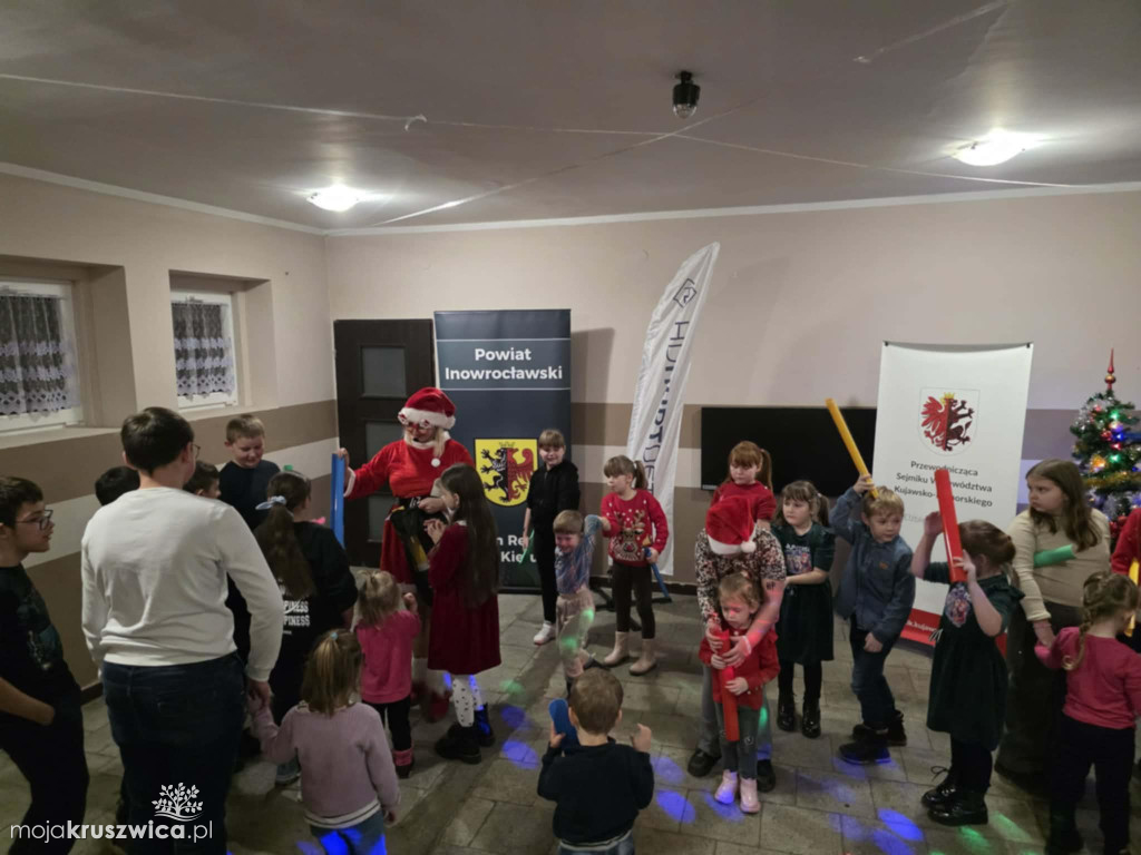 Mikołajki w Paprosach Skotnikach. Za nami wspólne świętowanie [FOTO]