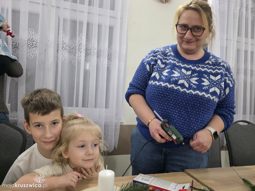 Świąteczne warsztaty w Chełmcach. Zobaczcie jak to wyglądało! [ZDJĘCIA]