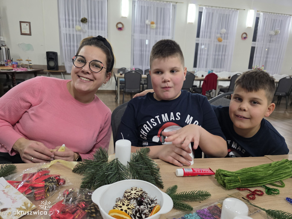 Świąteczne warsztaty w Chełmcach. Zobaczcie jak to wyglądało! [ZDJĘCIA]