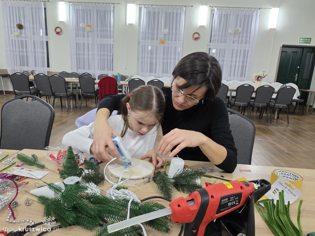 Świąteczne warsztaty w Chełmcach. Zobaczcie jak to wyglądało! [ZDJĘCIA]