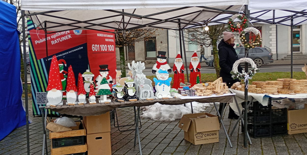 Trwa Jarmark Świątecznych Rozmaitości i „Świąteczne Kruszwickie Smaki”