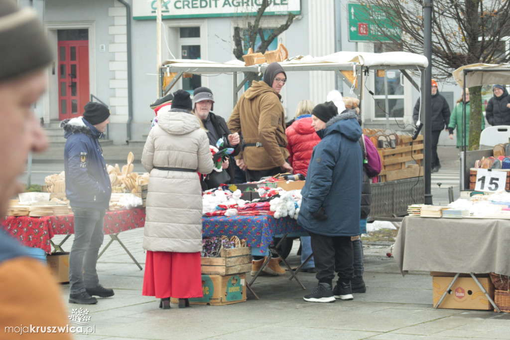 ŚWIĘTA 2025: Jarmark Świątecznych Rozmaitości w Kruszwicy [ZDJĘCIA]
