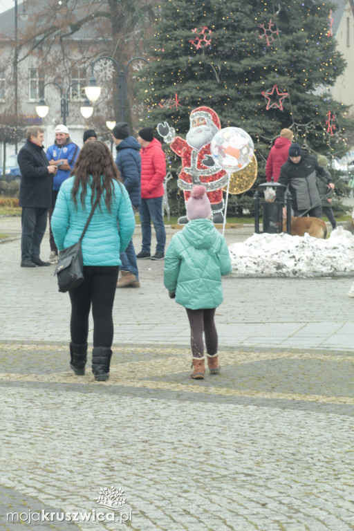 ŚWIĘTA 2025: Jarmark Świątecznych Rozmaitości w Kruszwicy [ZDJĘCIA]