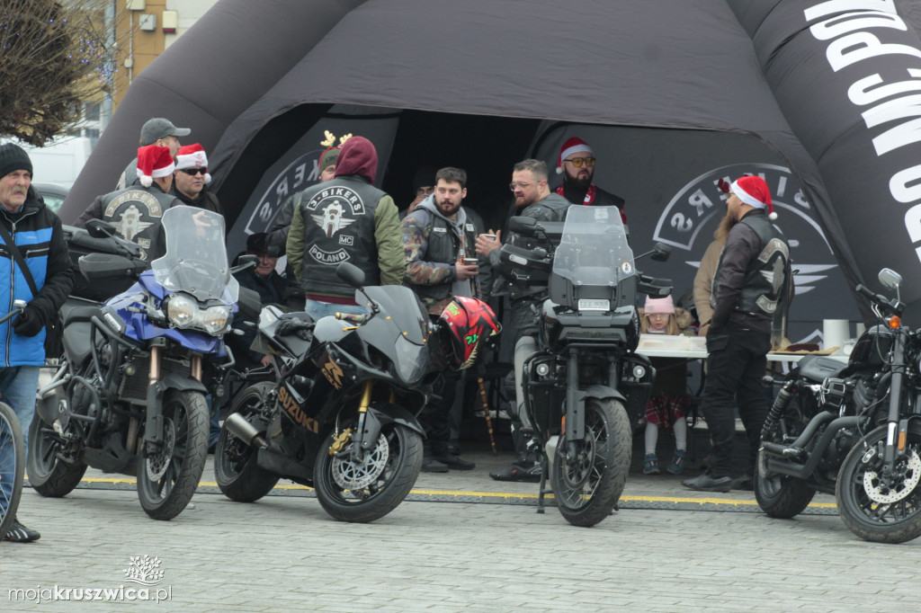 ŚWIĘTA 2025: Jarmark Świątecznych Rozmaitości w Kruszwicy [ZDJĘCIA]