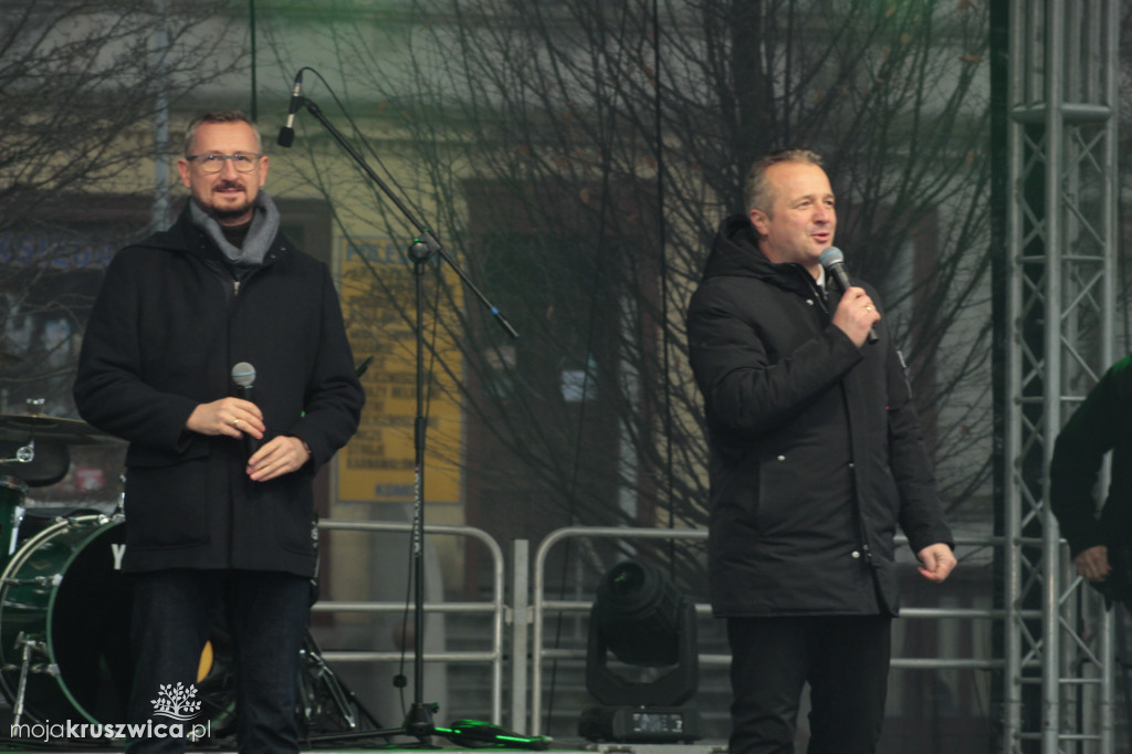 ŚWIĘTA 2025: Jarmark Świątecznych Rozmaitości w Kruszwicy [ZDJĘCIA]