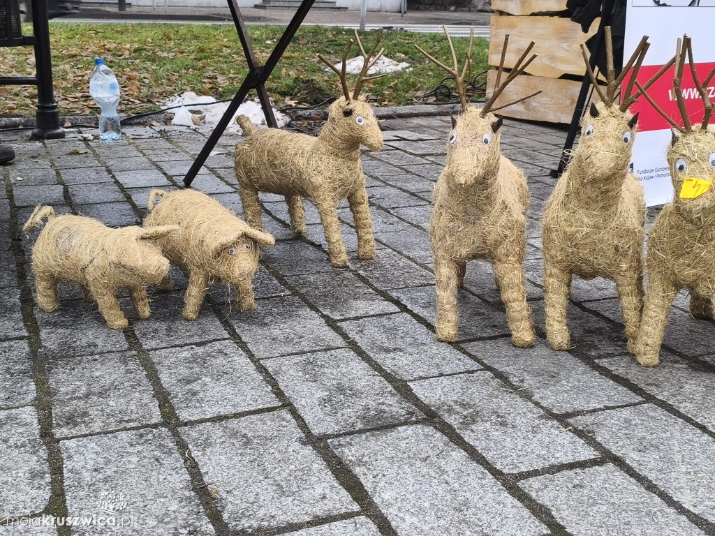 ŚWIĘTA 2025: Jarmark Świątecznych Rozmaitości w Kruszwicy [ZDJĘCIA]