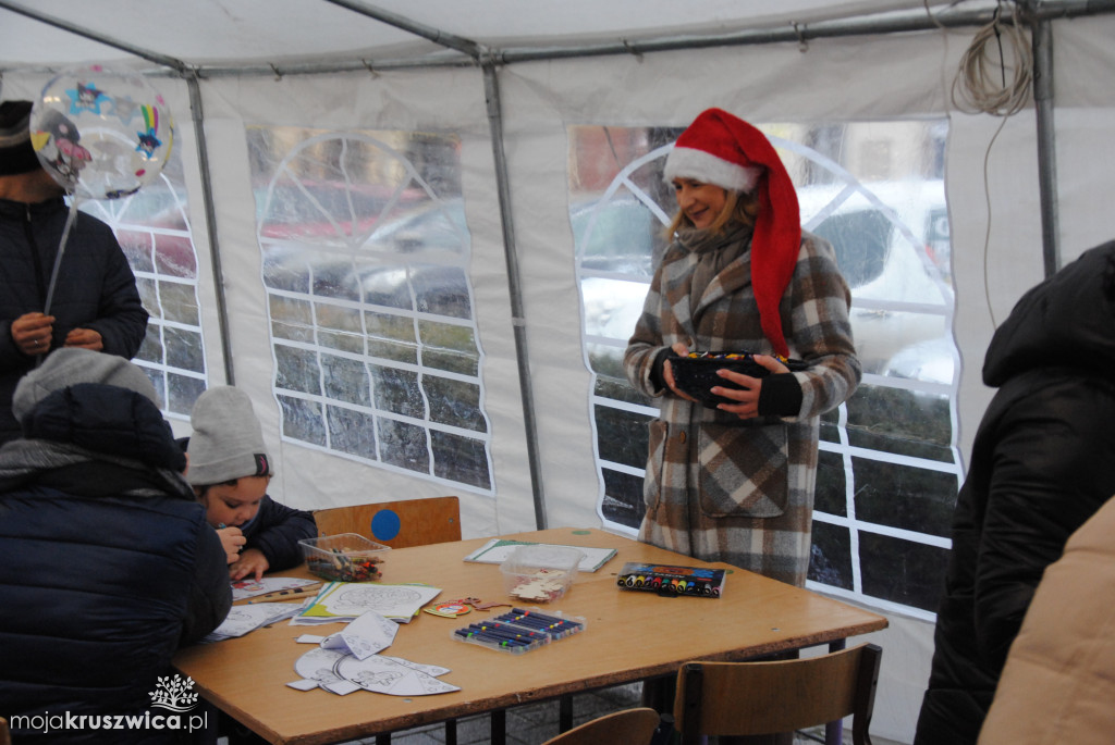 ŚWIĘTA 2025: Jarmark Świątecznych Rozmaitości w Kruszwicy [ZDJĘCIA]