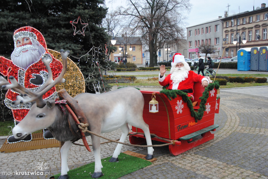 ŚWIĘTA 2025: Jarmark Świątecznych Rozmaitości w Kruszwicy [ZDJĘCIA]
