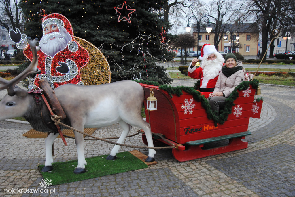 ŚWIĘTA 2025: Jarmark Świątecznych Rozmaitości w Kruszwicy [ZDJĘCIA]