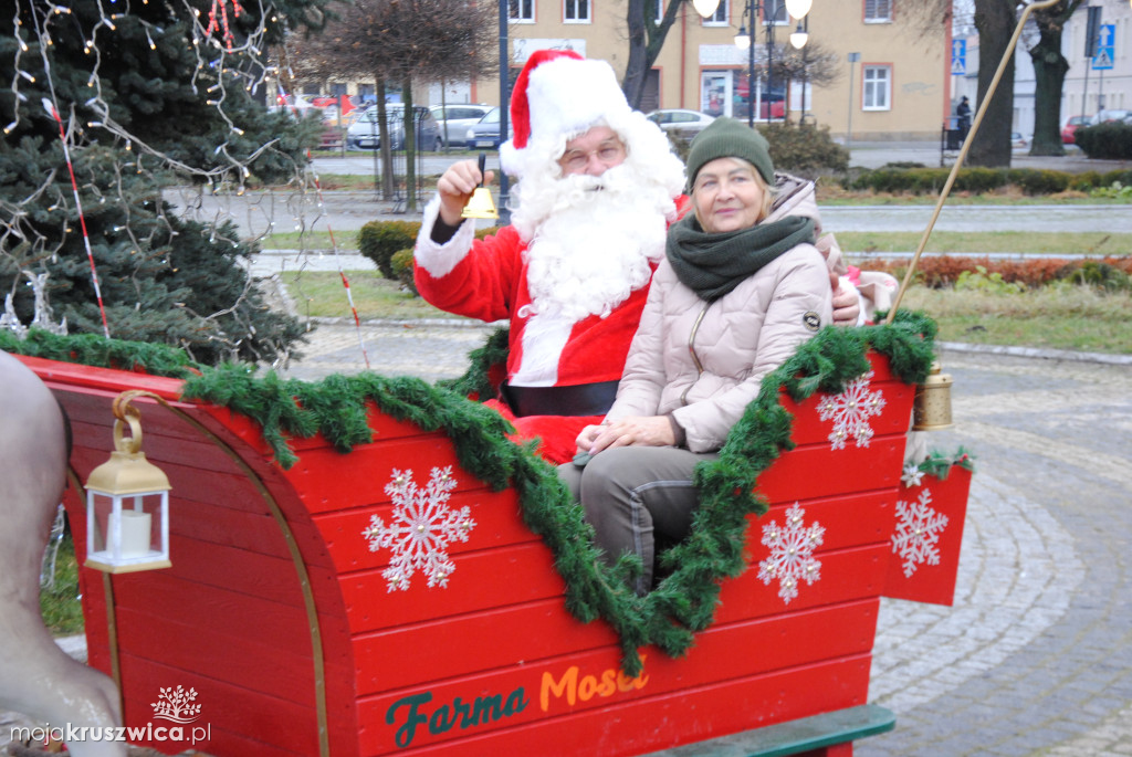 ŚWIĘTA 2025: Jarmark Świątecznych Rozmaitości w Kruszwicy [ZDJĘCIA]