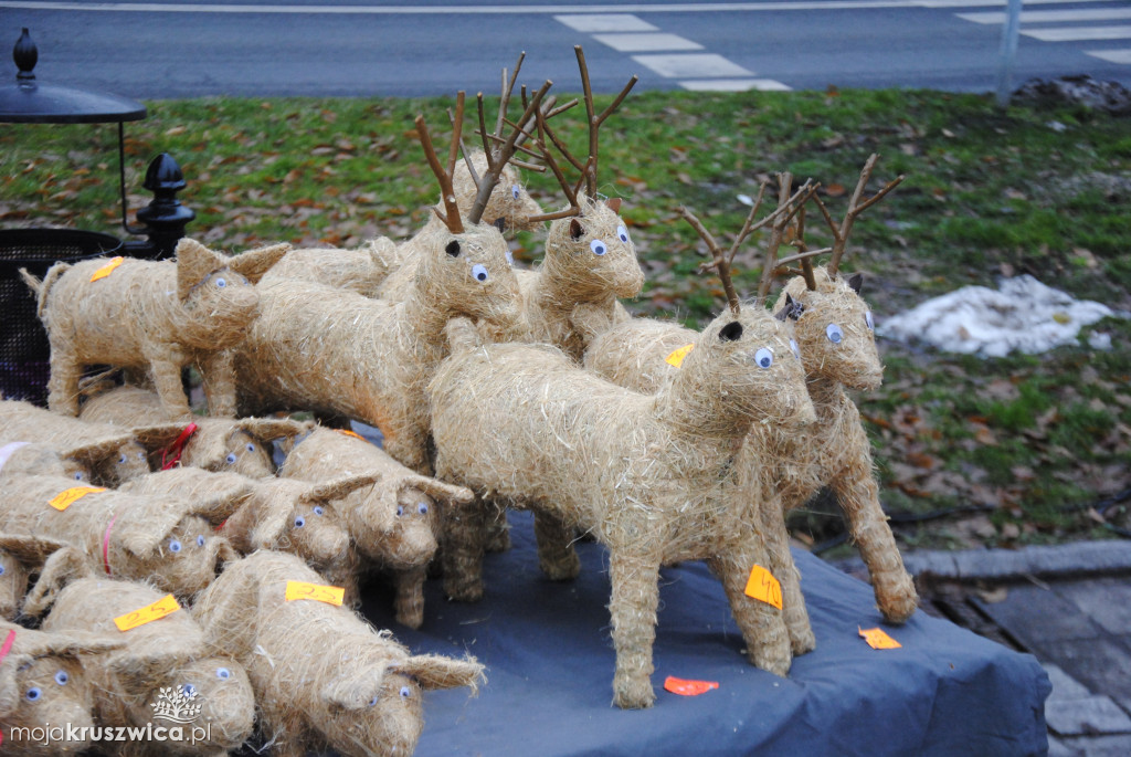ŚWIĘTA 2025: Jarmark Świątecznych Rozmaitości w Kruszwicy [ZDJĘCIA]