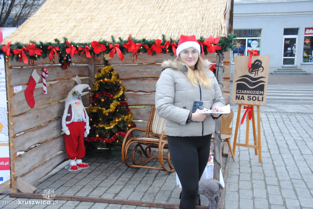 ŚWIĘTA 2025: Jarmark Świątecznych Rozmaitości w Kruszwicy [ZDJĘCIA]