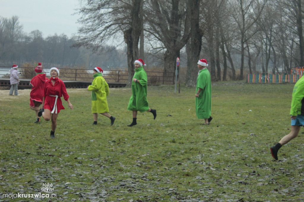 Mikołajkowe morsowanie na Gople