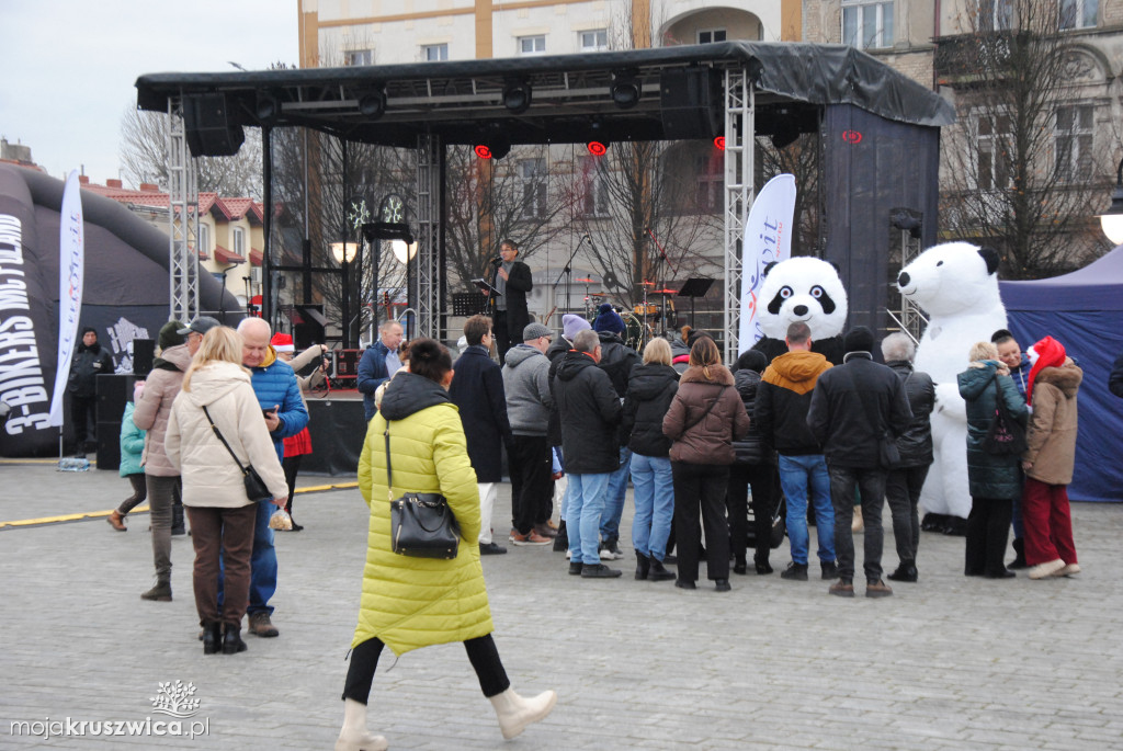 ŚWIĘTA 2025: Jarmark Świątecznych Rozmaitości w Kruszwicy [ZDJĘCIA]