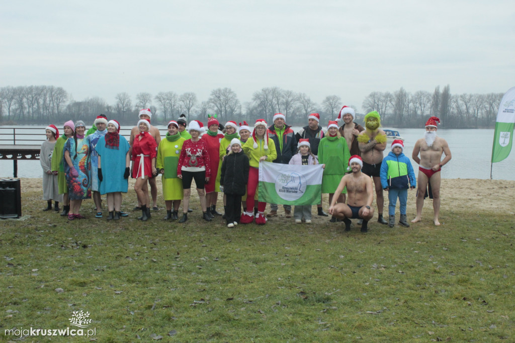 Mikołajkowe morsowanie na Gople