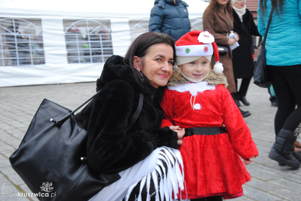 ŚWIĘTA 2025: Jarmark Świątecznych Rozmaitości w Kruszwicy [ZDJĘCIA]