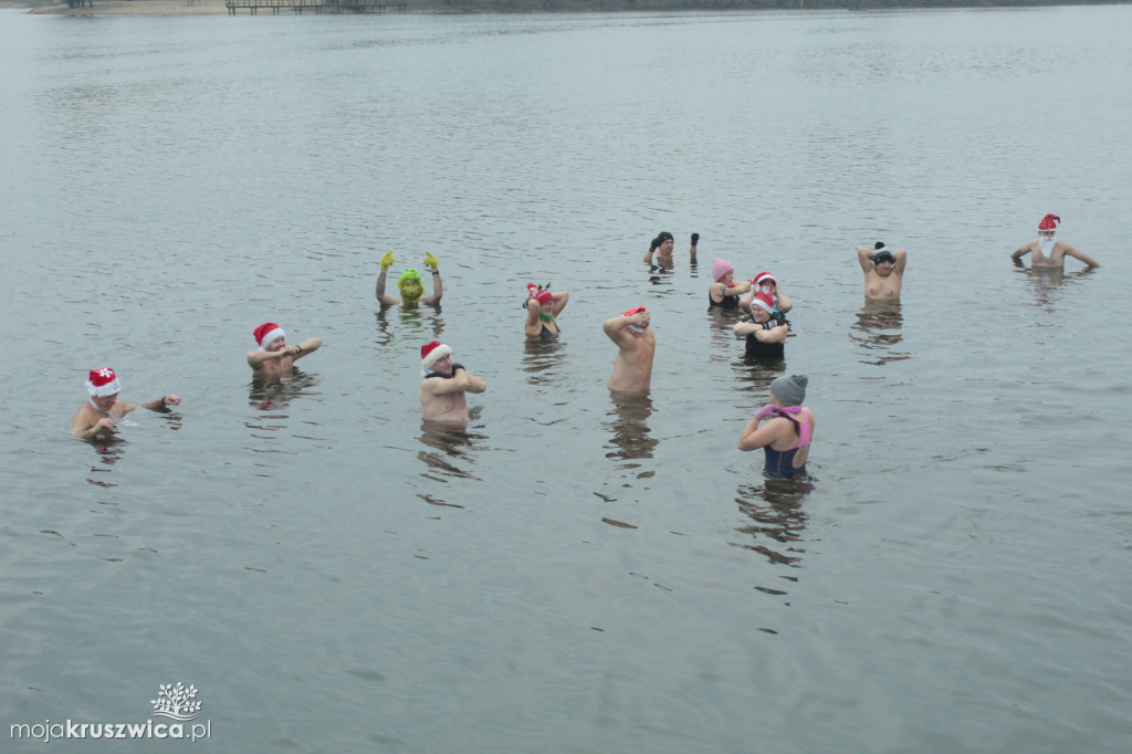 Mikołajkowe morsowanie na Gople