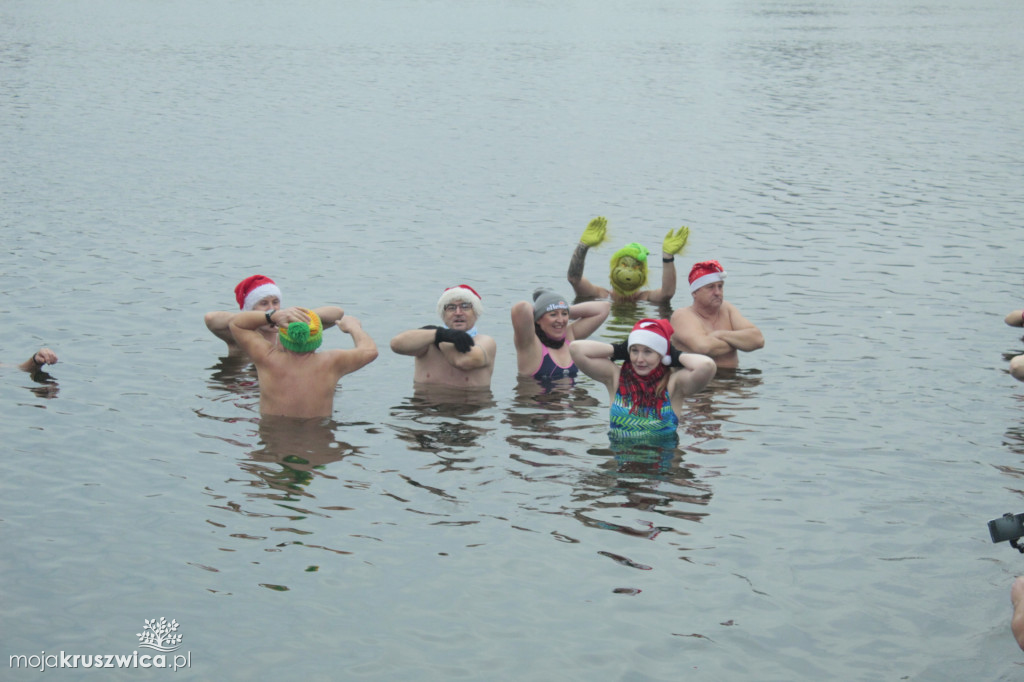 Mikołajkowe morsowanie na Gople