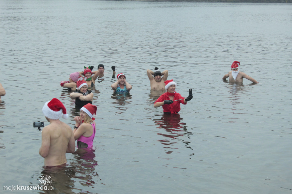 Mikołajkowe morsowanie na Gople