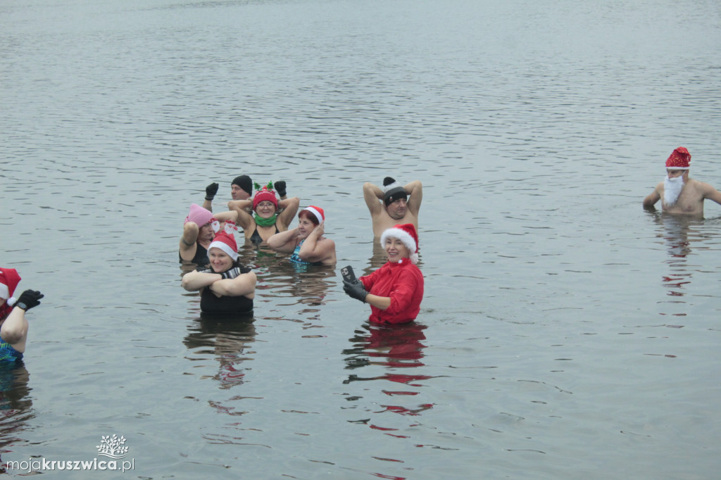 Mikołajkowe morsowanie na Gople
