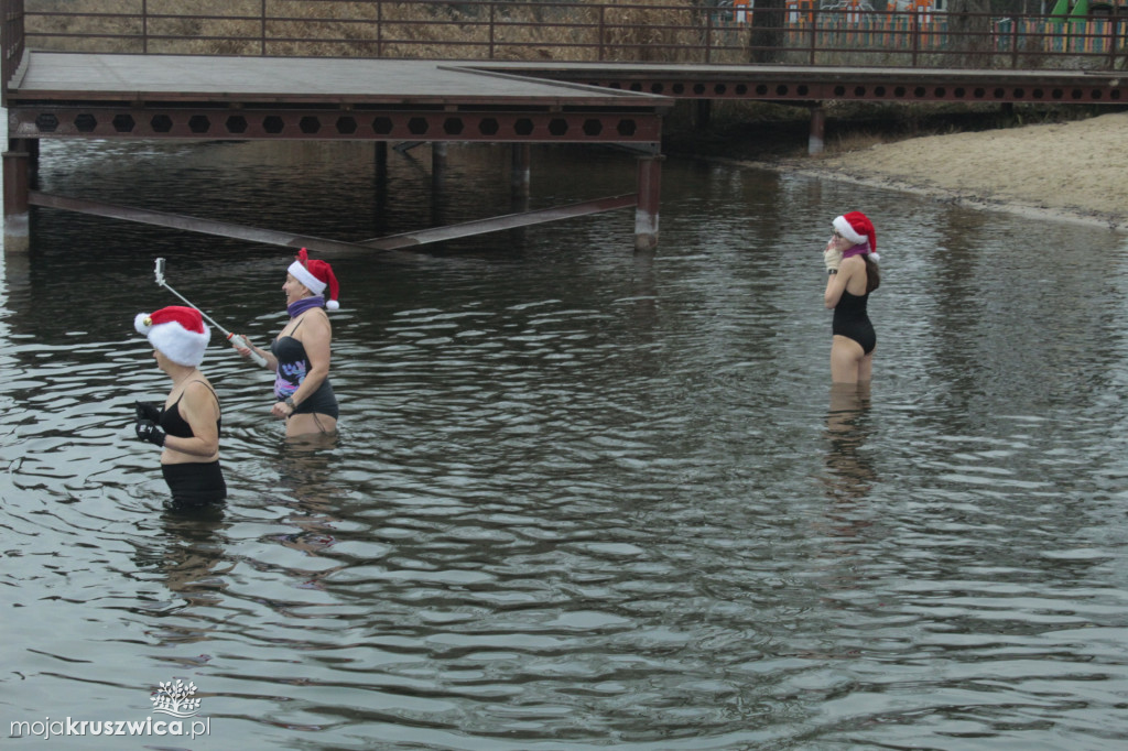 Mikołajkowe morsowanie na Gople